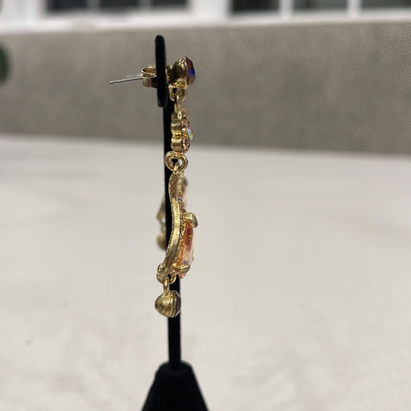 Amuse gold tone chandelier earrings with peach and topaz crystals - Picture 7 of 8